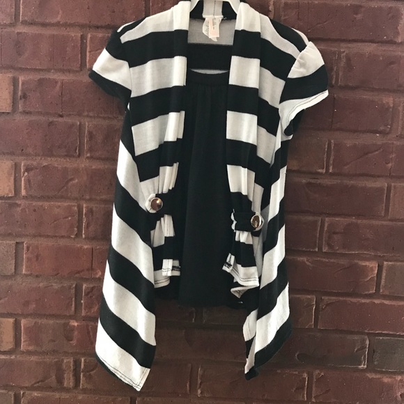 Adorable Cardigan - Picture 1 of 4